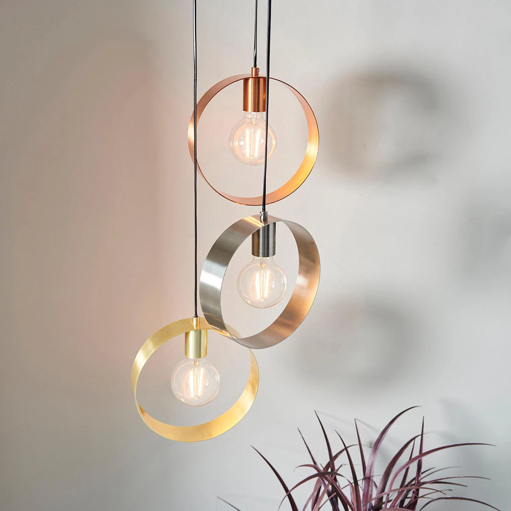 Daisy Chain Ceiling Pendant Daisy Chain Ceiling Pendant