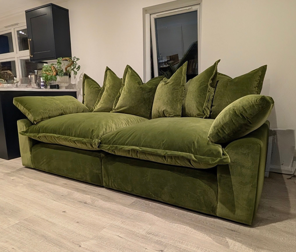 Snuggler Sofa